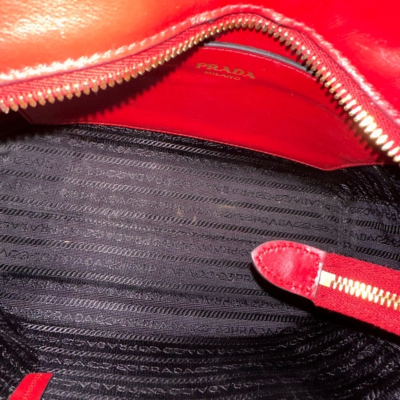 Red Prada leather purse - like new - Picture 6 of 8
